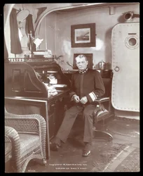 Konteradmiral Robley Dunglison Evans an Bord der U.S.S. Maine, 1906